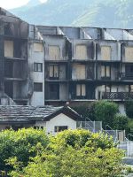 Photos des travaux en cours, fermetures des baies vitrées, portes et fenêtres